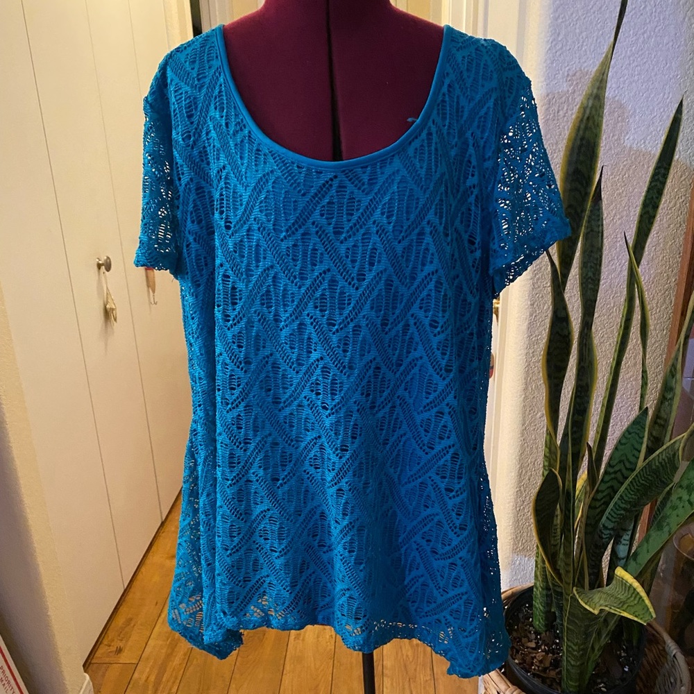 Notations Blue/Green Uneven Short Sleeve Top
